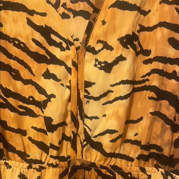 Buddy Love Tiger Print LSU Game day Dress, lined,  adjustable v neck football - Picture 5 of 7